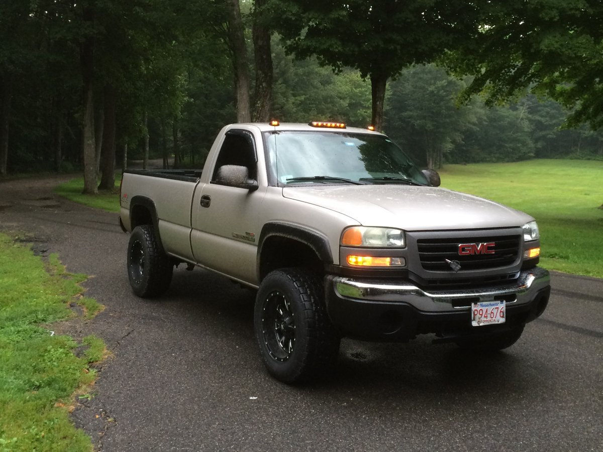 2005 2500HD with Fuel Throttles