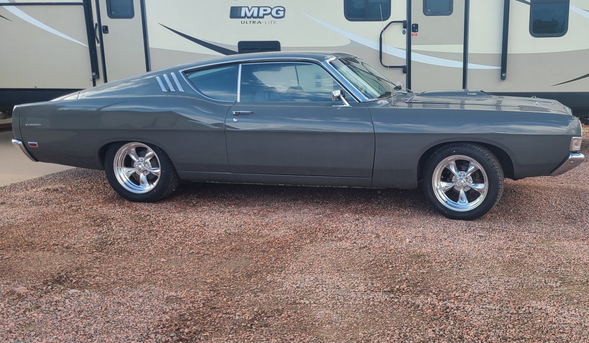 1969 Torino with 17x7 Torq Thrusts