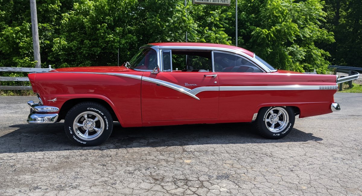 1956 Victoria with Torq Thrust II 15x7 & 15x8