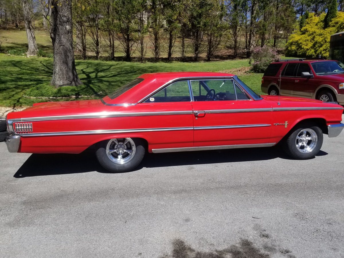 1963 Galaxie with 15x7 and 15x8 Torq Thrust Package