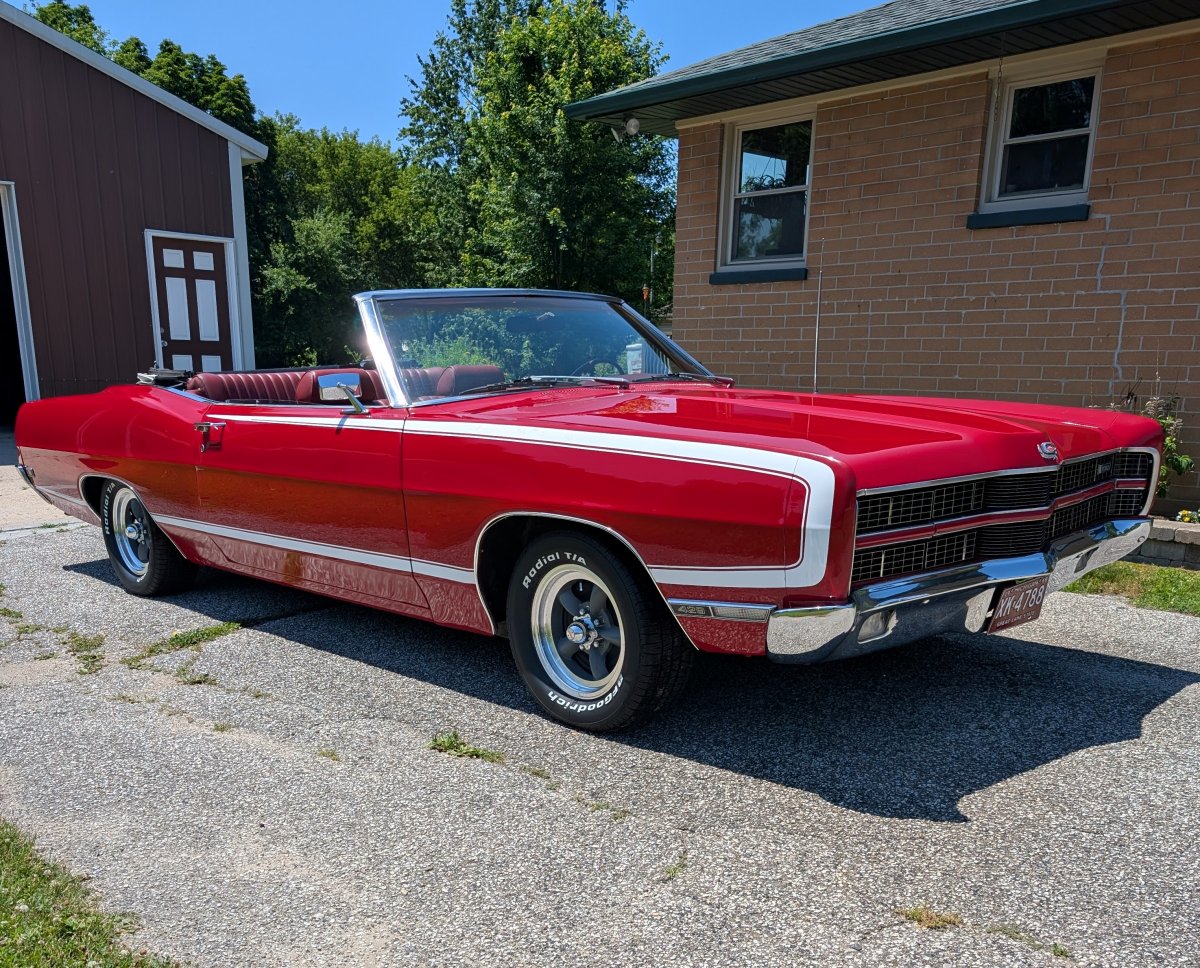1969 Galaxie with 15x6 Torq Thrust D Package