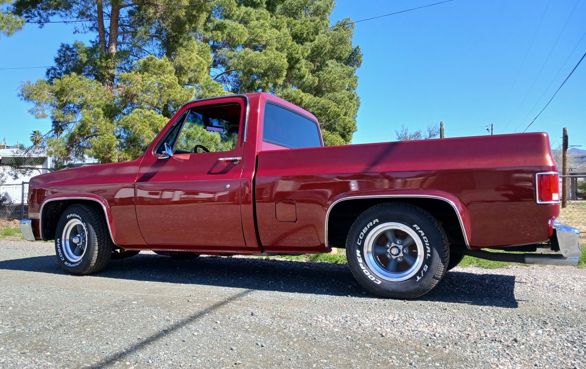 1982 GMC 1500 with Torq Thrust D Package