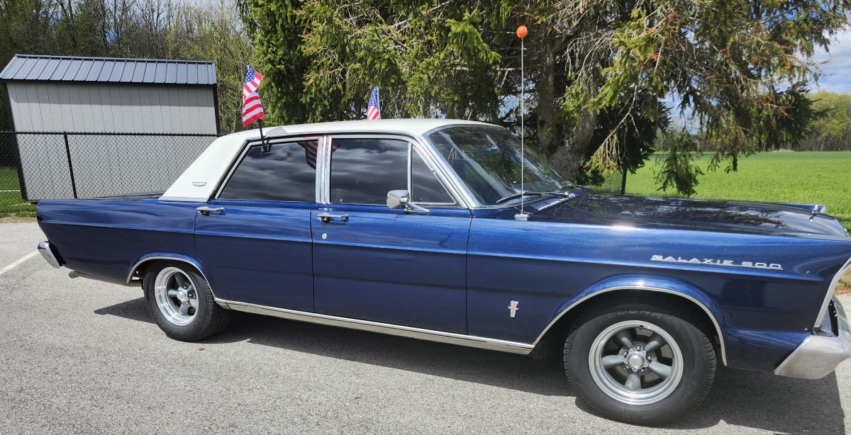 1965 Galaxie with 15x7 and 15x8 Classic Torq Thrusts