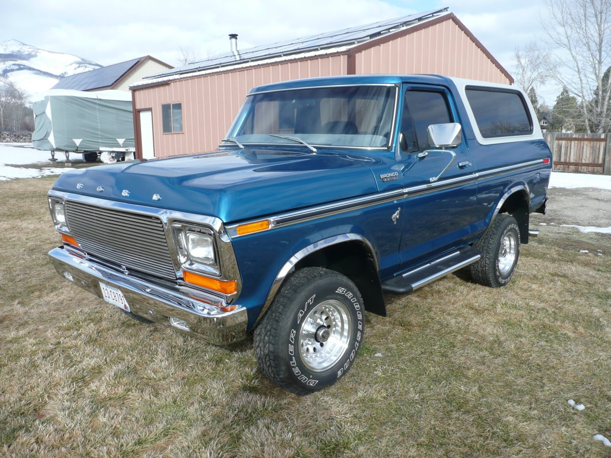 1979 Bronco with 15x8 Outlaw II Wheels